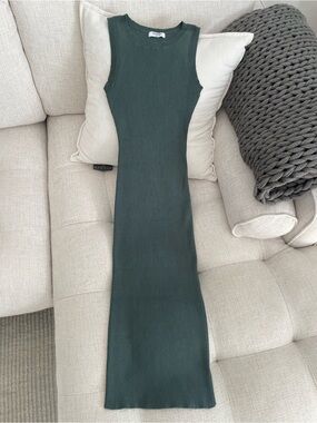 The Workshop Stretchy Ribbed Midi Bodycon Dress Dark Emerald Green